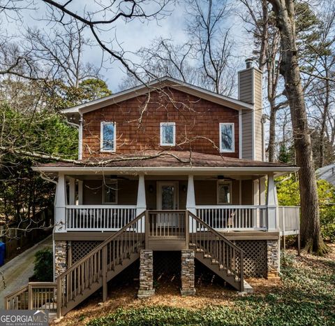 Photo of 443 Lakeshore Drive NE, Atlanta, GA 30307 (MLS # 10688320)