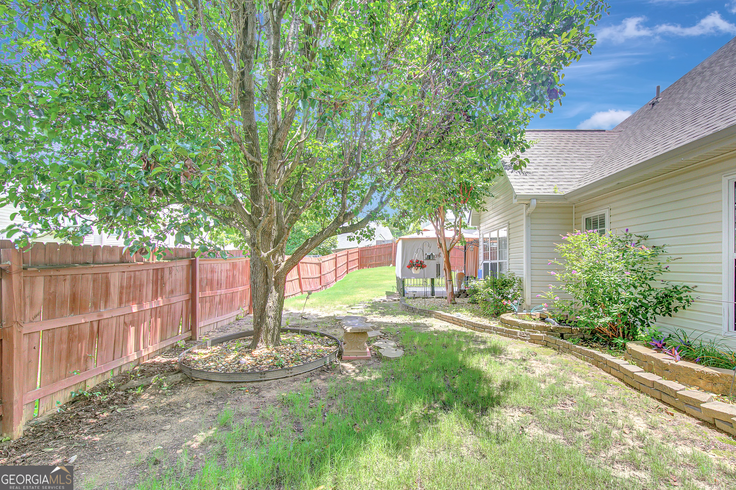 505 Hollen CT
