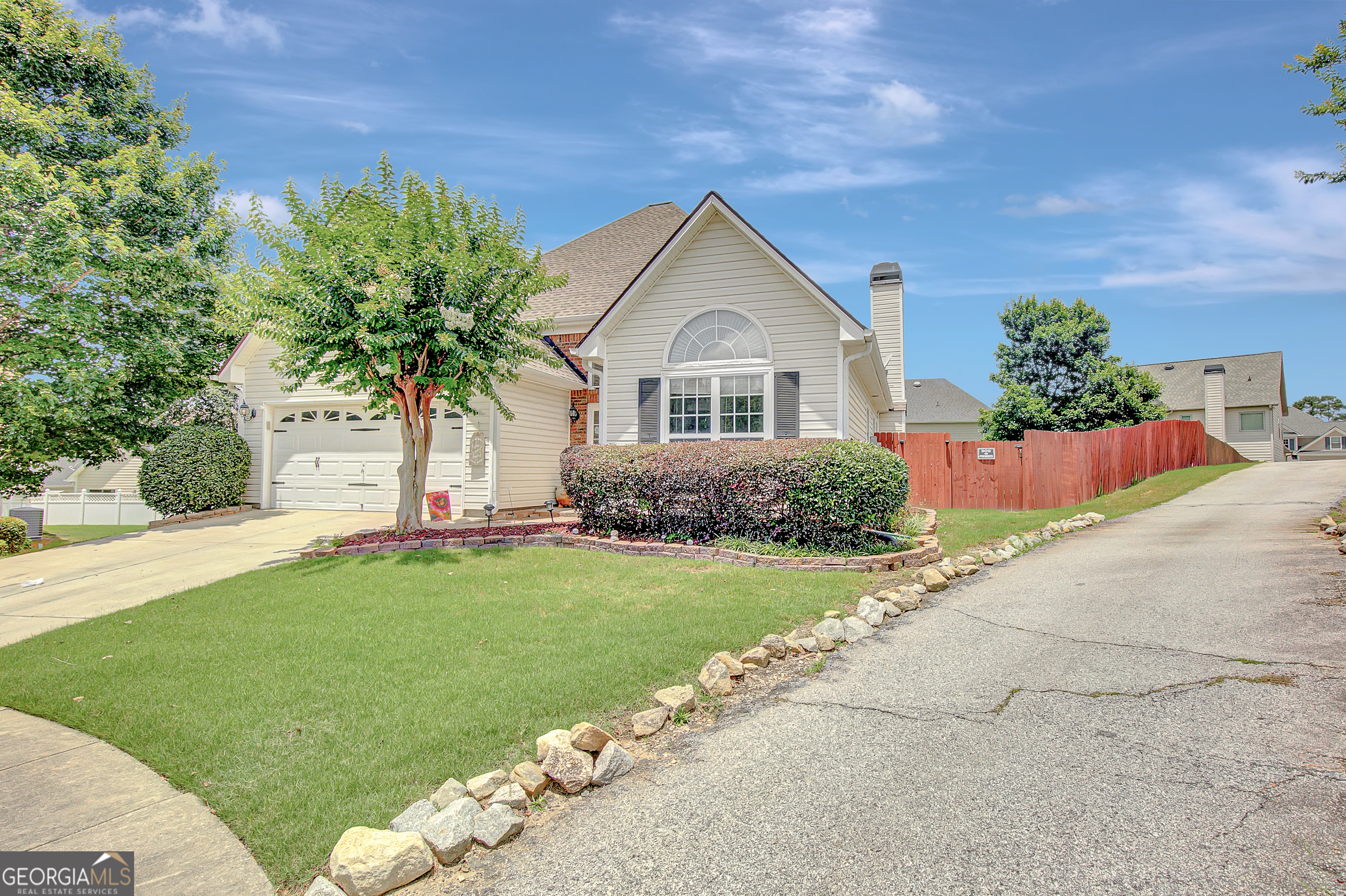 505 Hollen CT