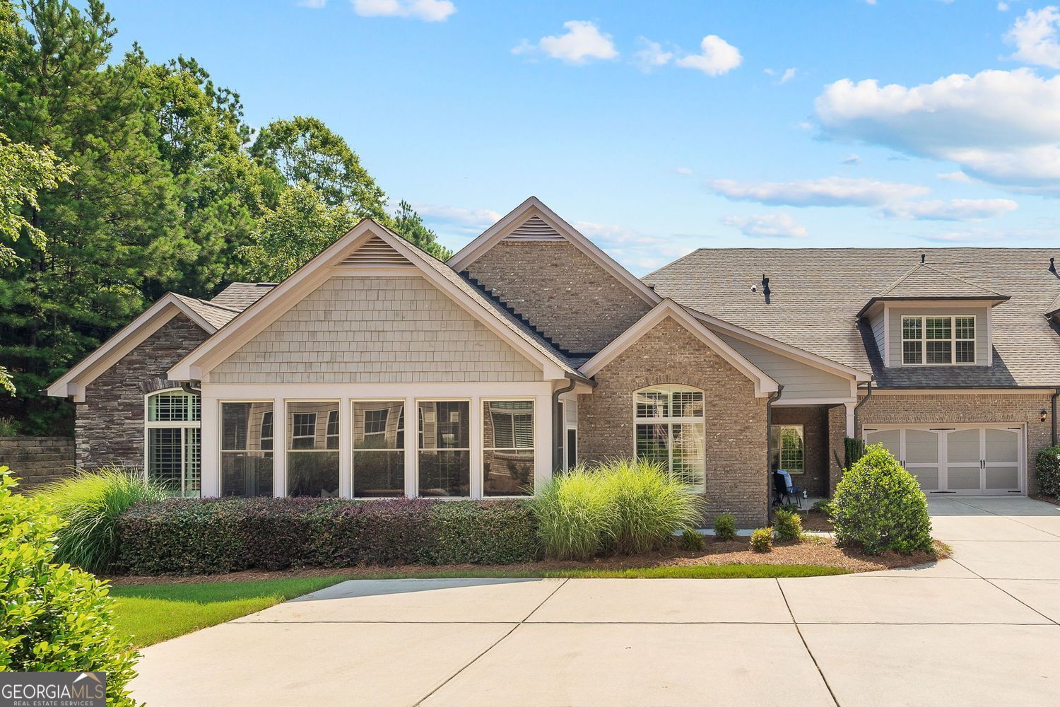 6042 Brookhaven CIR 3202