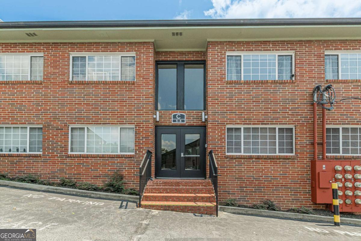 1705 Monroe DR NE C05