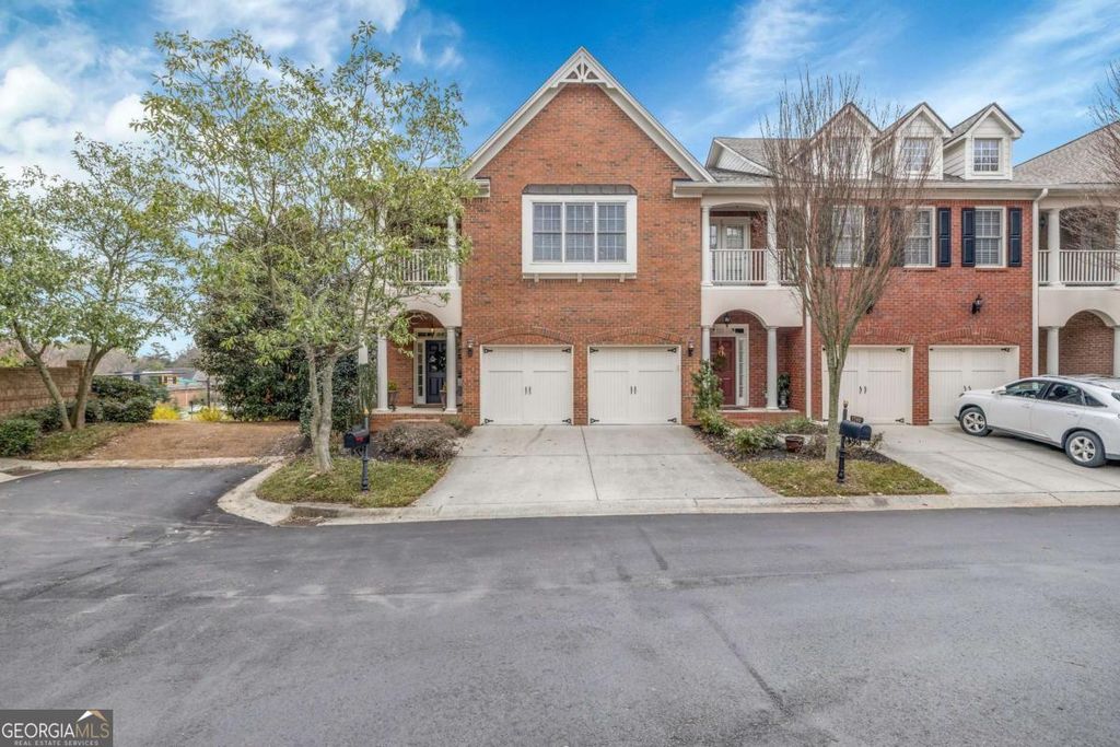 Photo of 1286 Village Terrace Court #P18, Dunwoody, GA 30338 (MLS # 10705340)