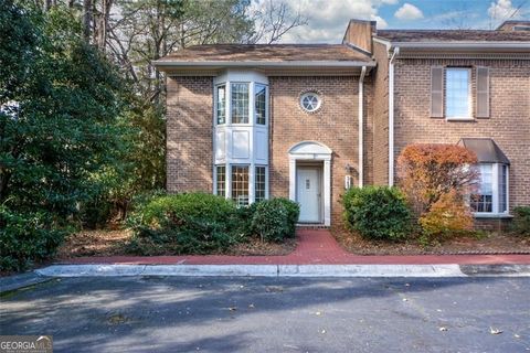 Photo of 3479 Ashwood Lane, Atlanta, GA 30341 (MLS # 10656978)