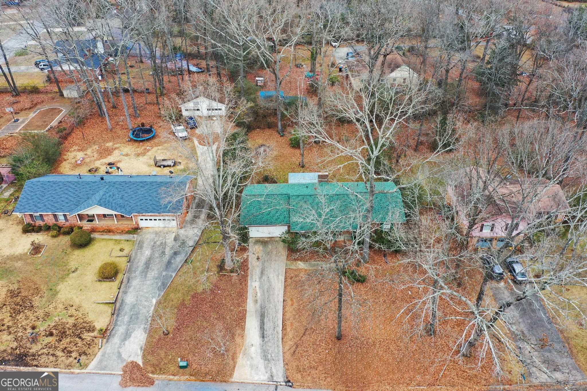 693 Trailwood DR