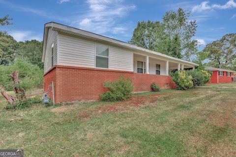 A home in Newnan