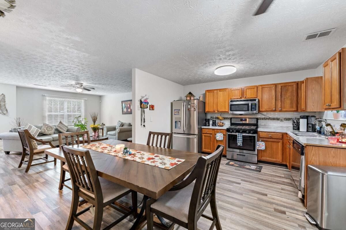 248 Springbottom DR