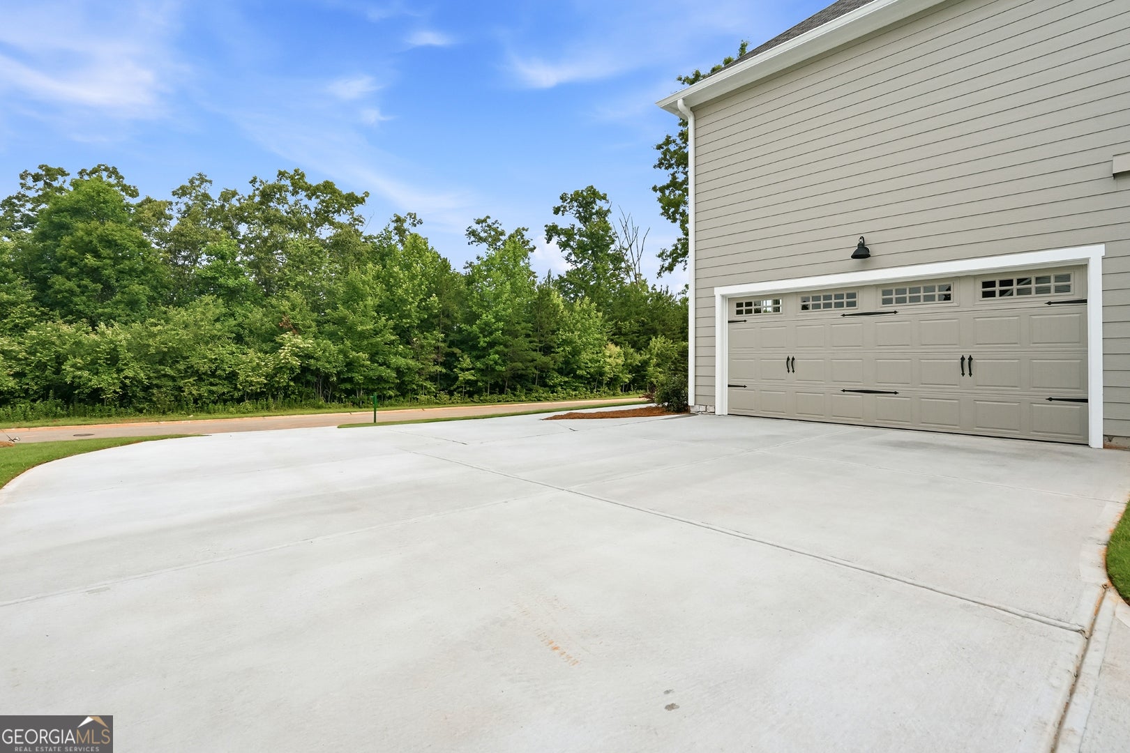 630 Sweetgrass DR