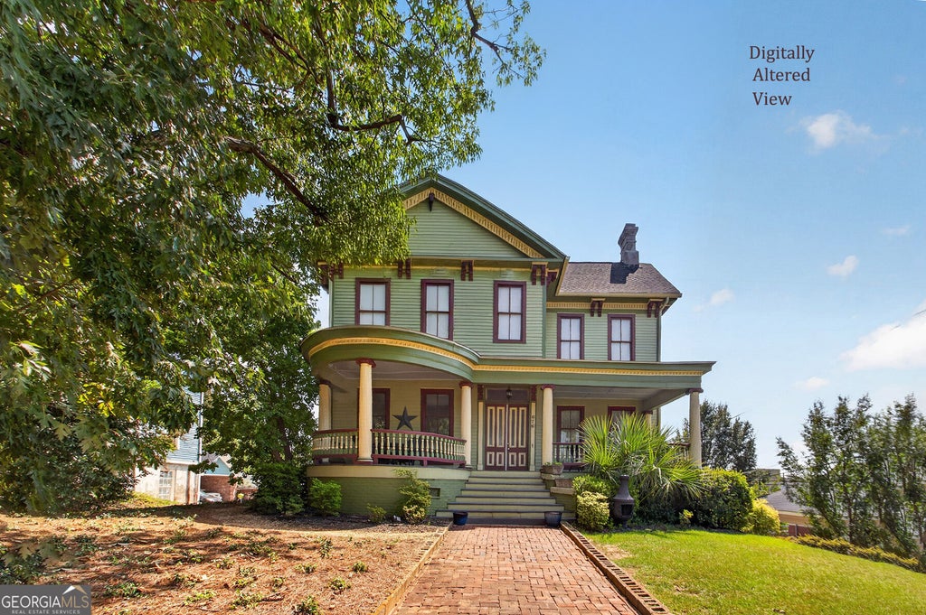 Photo of 676 College Street, Macon, GA 31201 (MLS # 10841967)