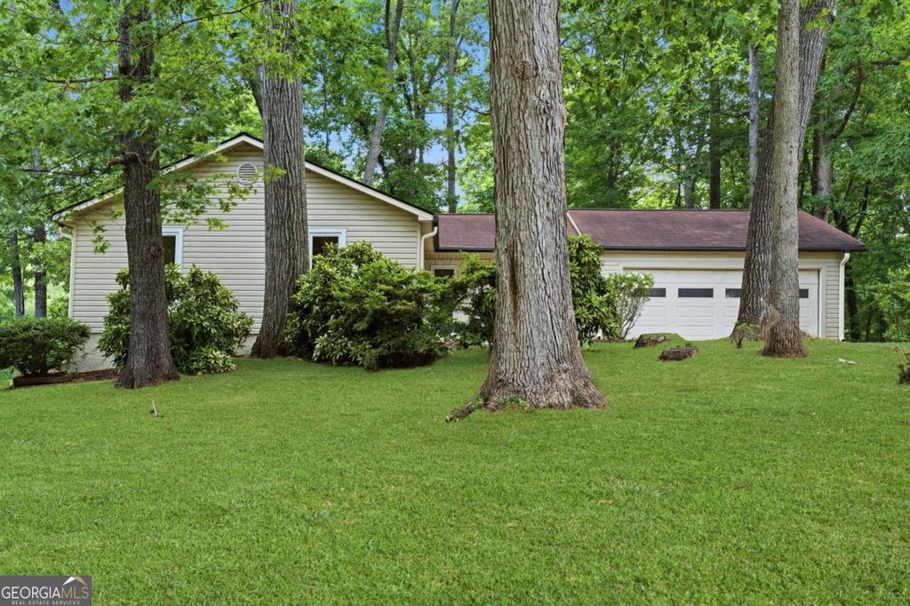 Photo of 1528 Corbin Place SW, Marietta, GA 30008 (MLS # 10769768)