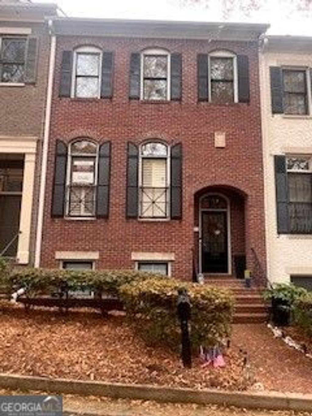 Photo of 144 W Ridge Way, Roswell, GA 30076 (MLS # 10651307)