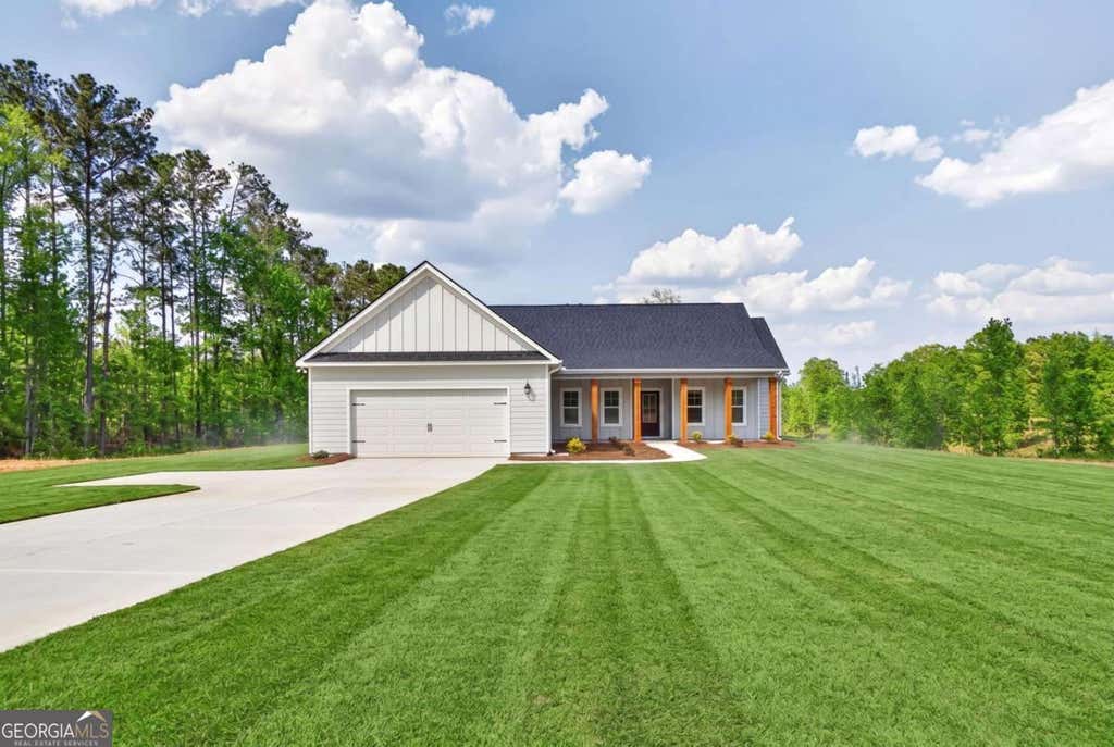 Photo of 490 Bohannon Road #1, Grantville, GA 30220 (MLS # 10806853)