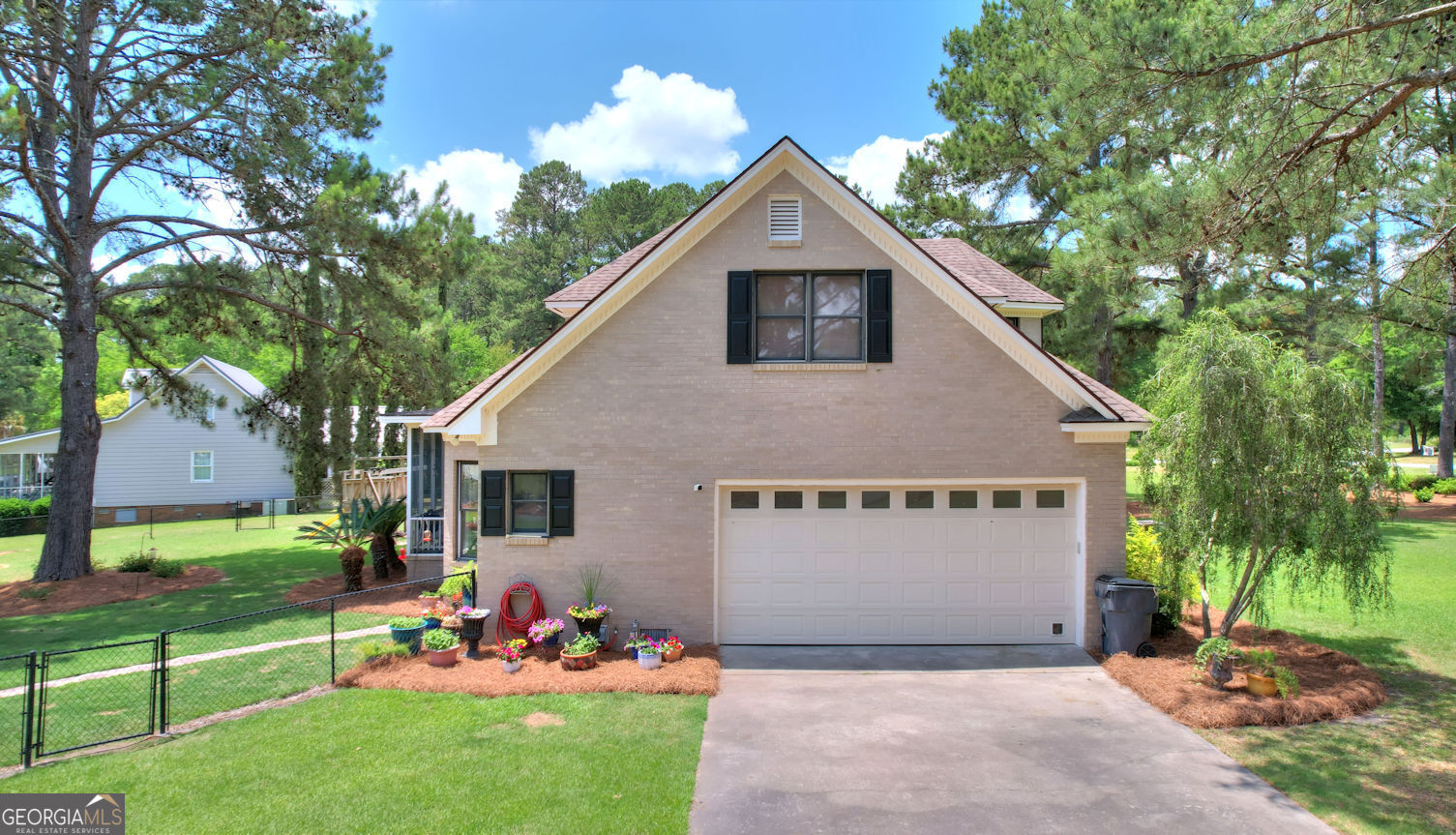 126 N Valhalla CT