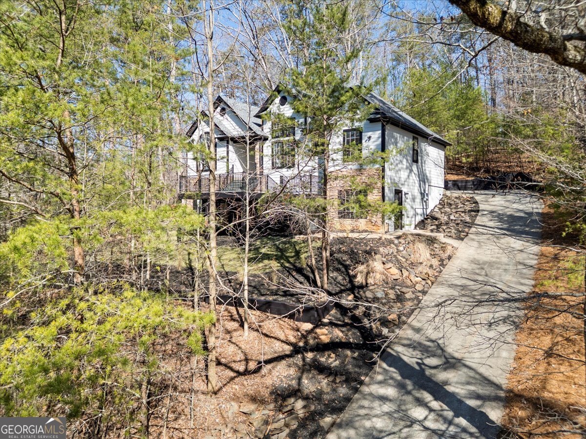 70 Fox Den CIR