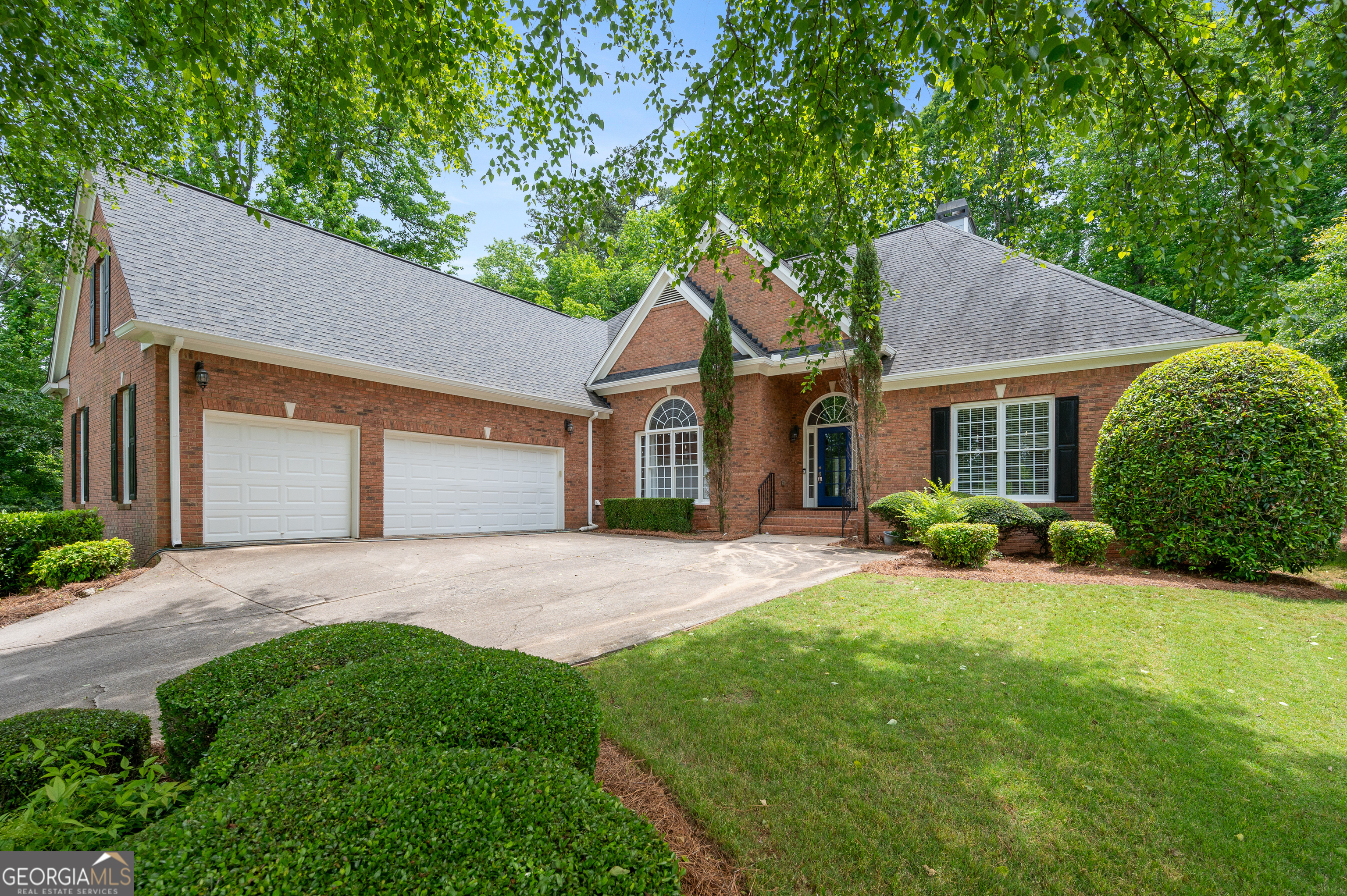 4825 Brighton Lake DR