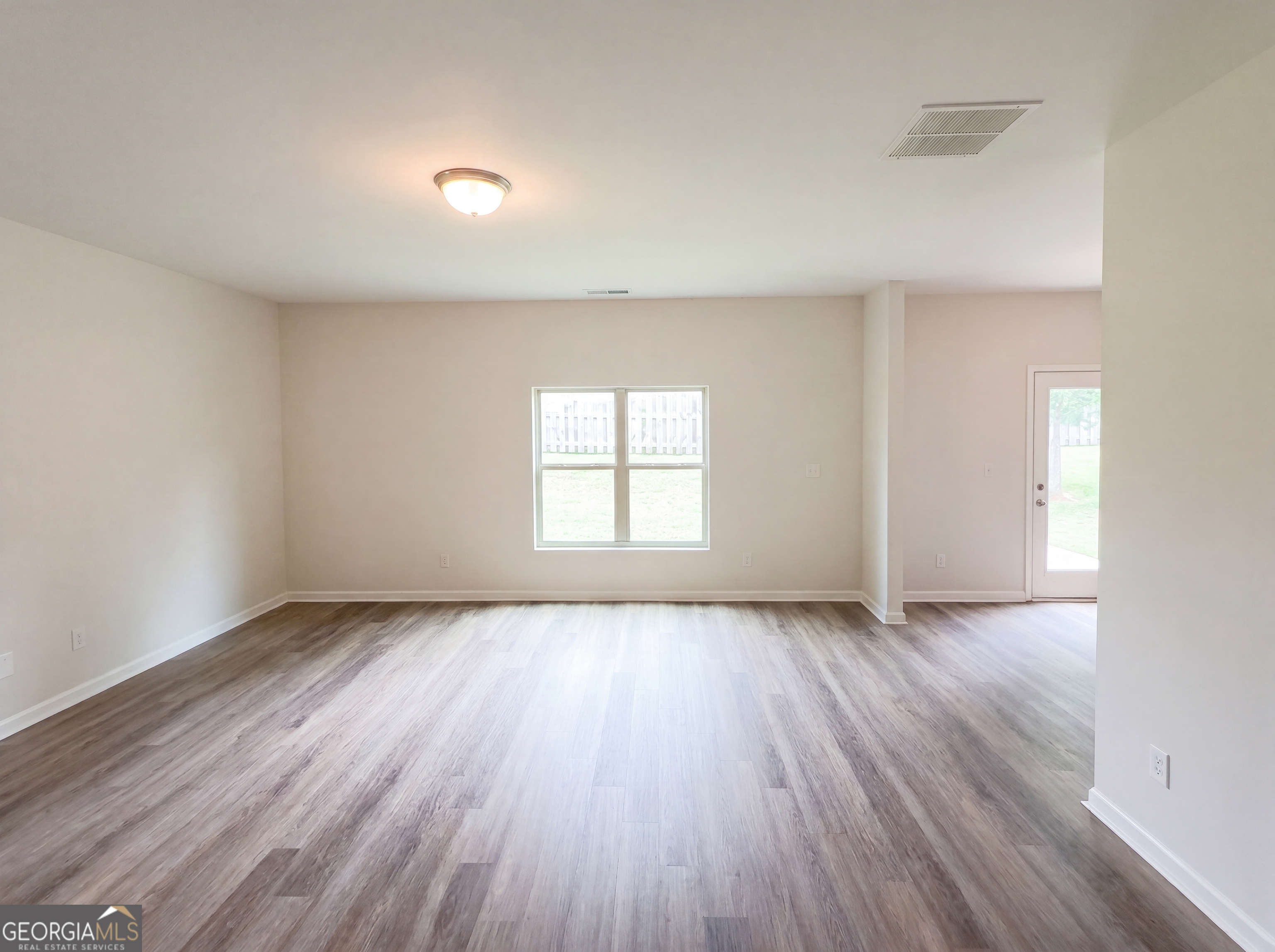 2728 Feldspar WAY