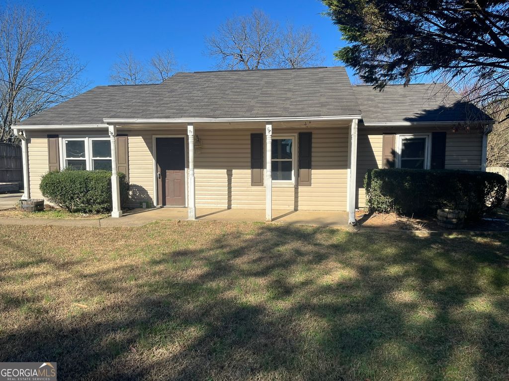 Photo of 1301 Hickory Ridge Trail, Auburn, GA 30011 (MLS # 10666548)