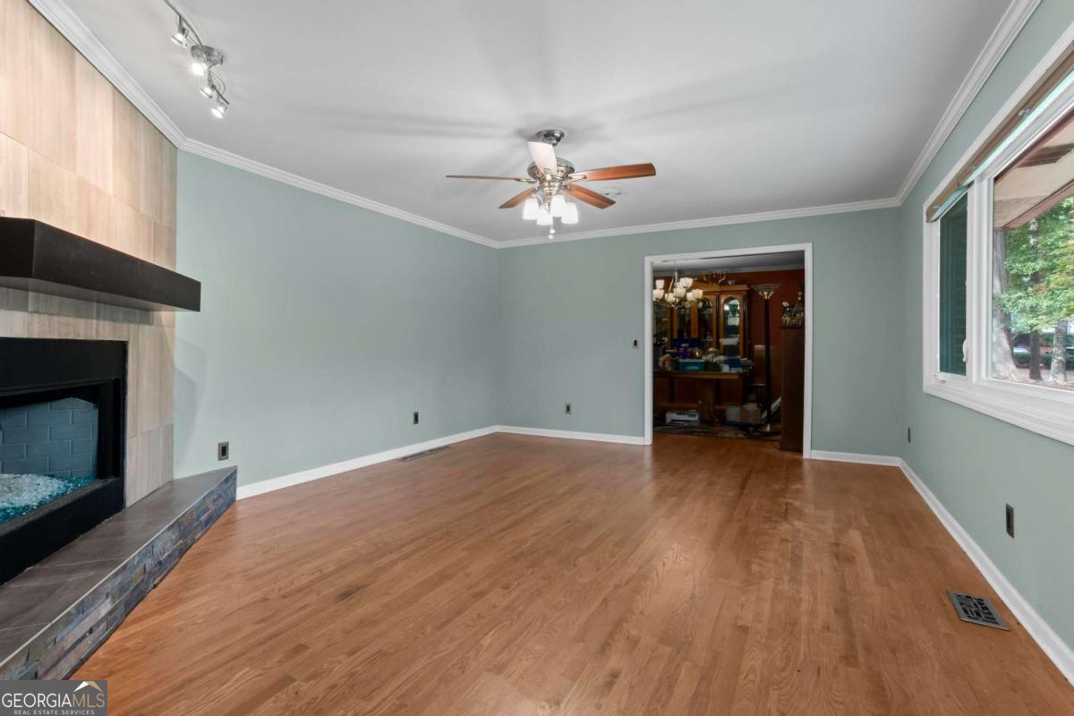 3600 Tanglewood DR SE