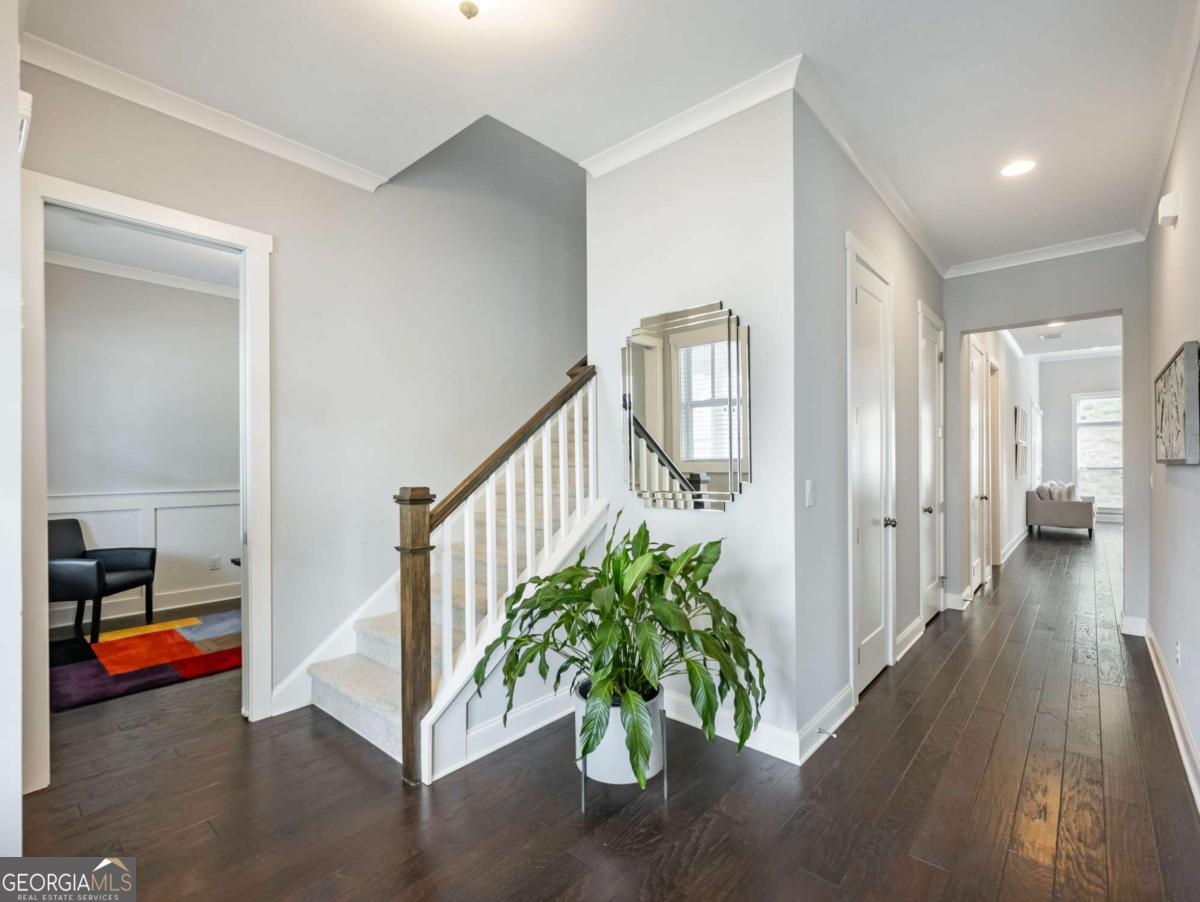 6286 Cedar Springs LN