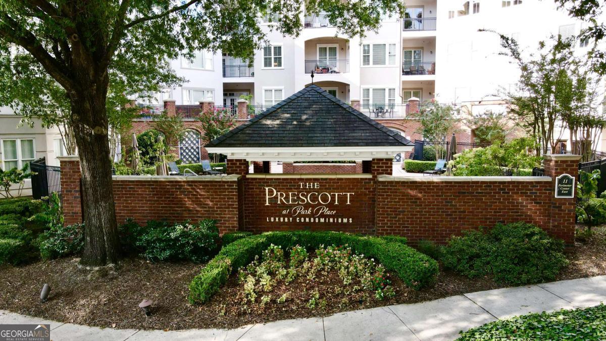 11 Perimeter CTR E 1203