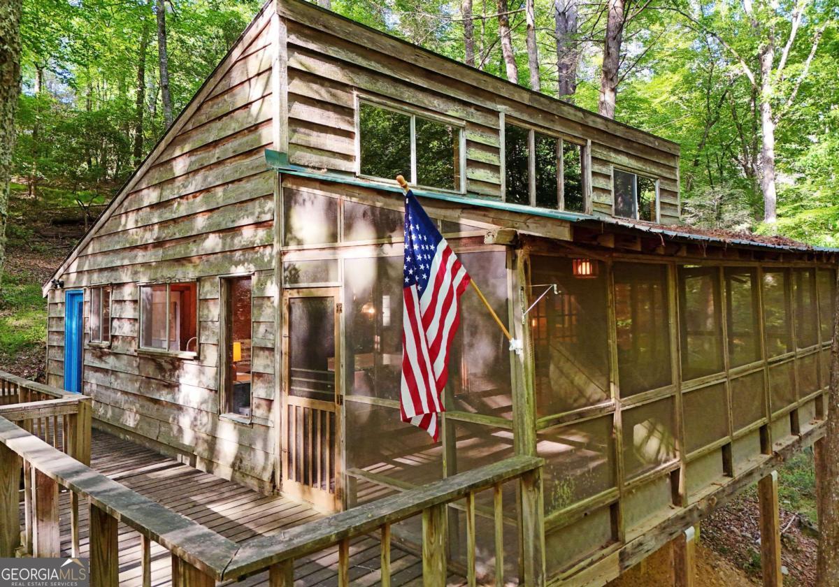214 Sourwood DR