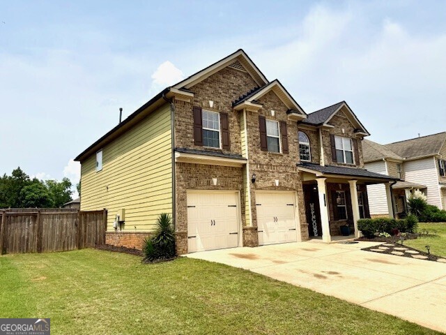 558 Hideaway DR