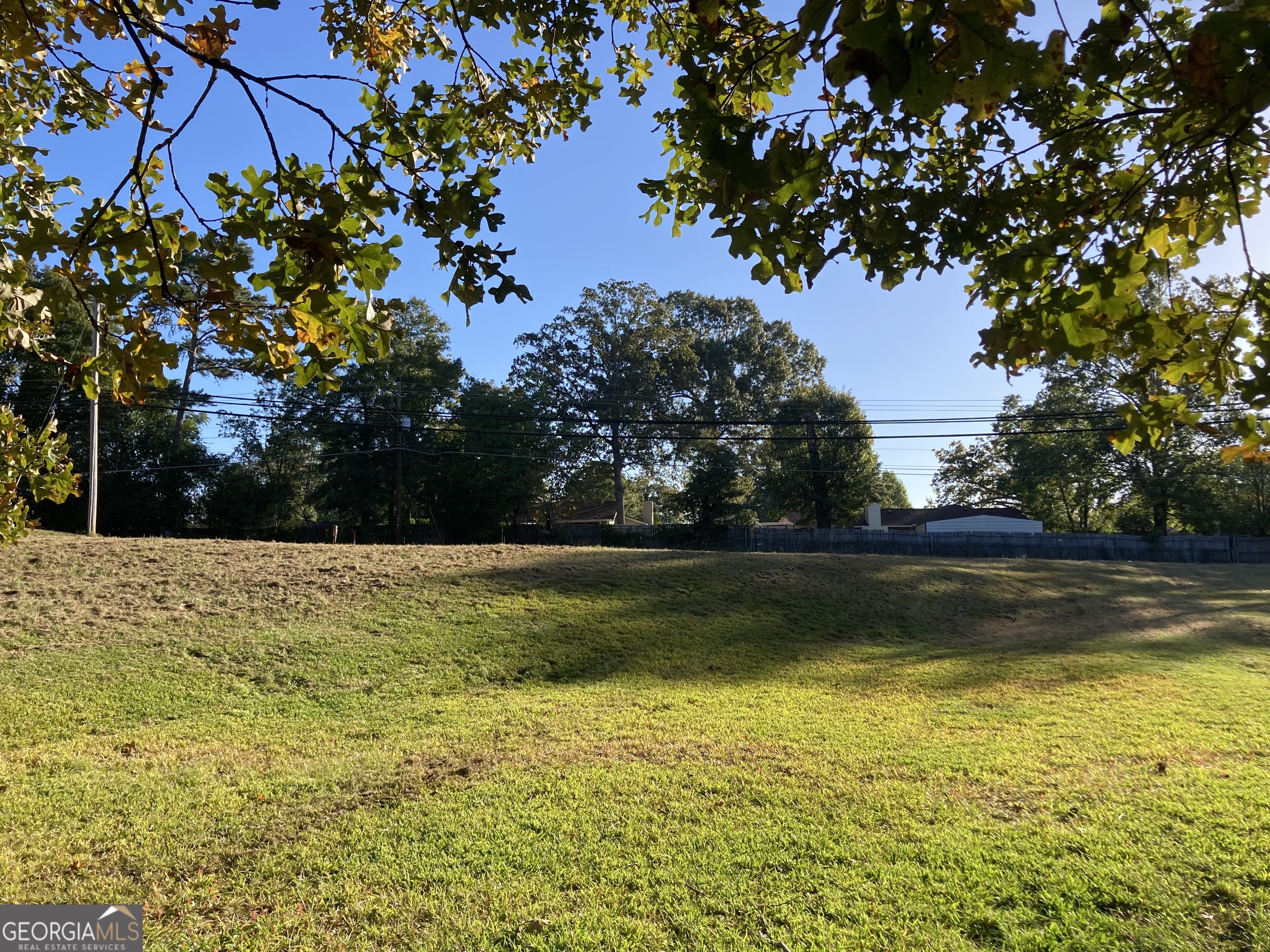 6817 Whitesville
