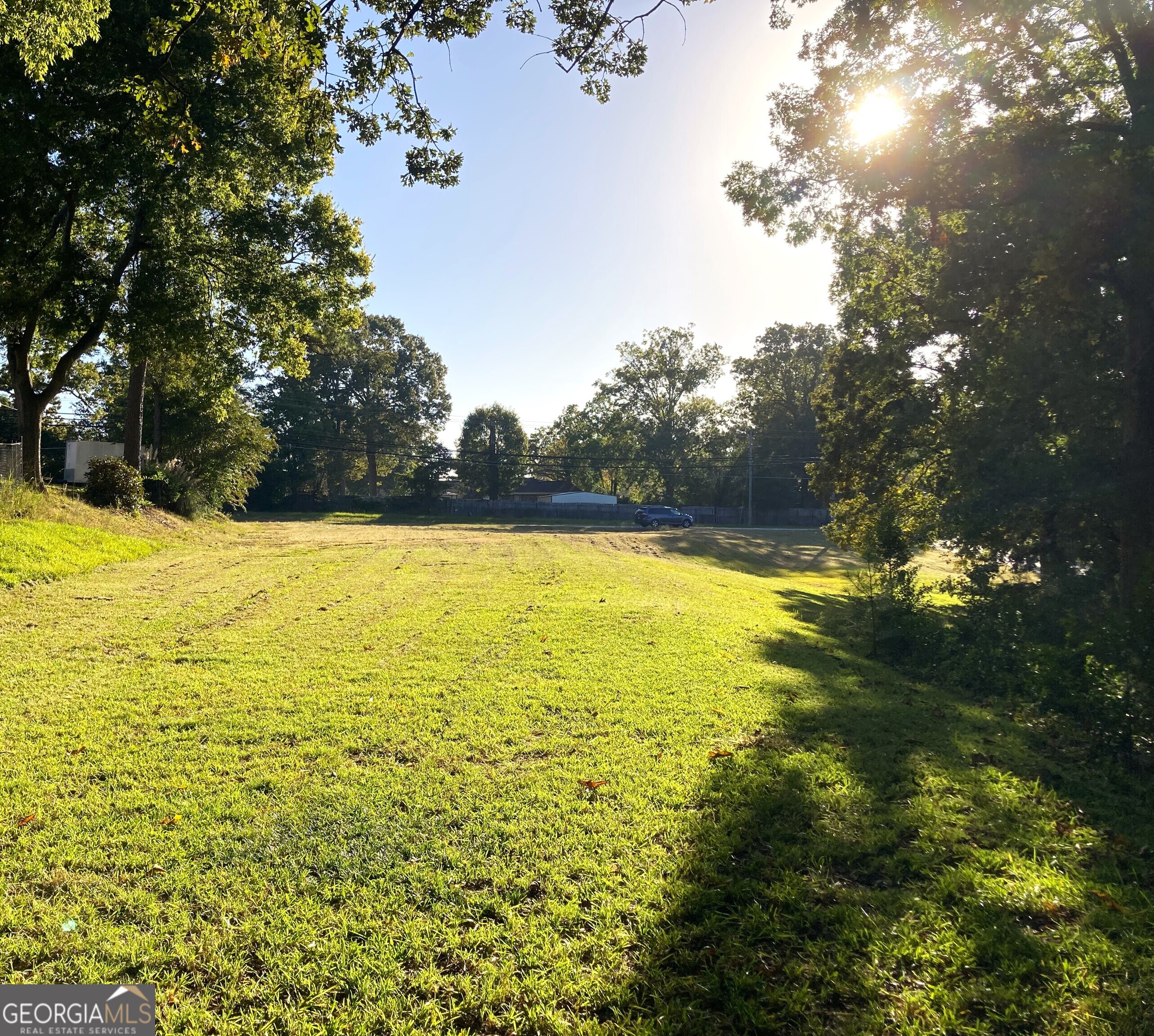 6817 Whitesville