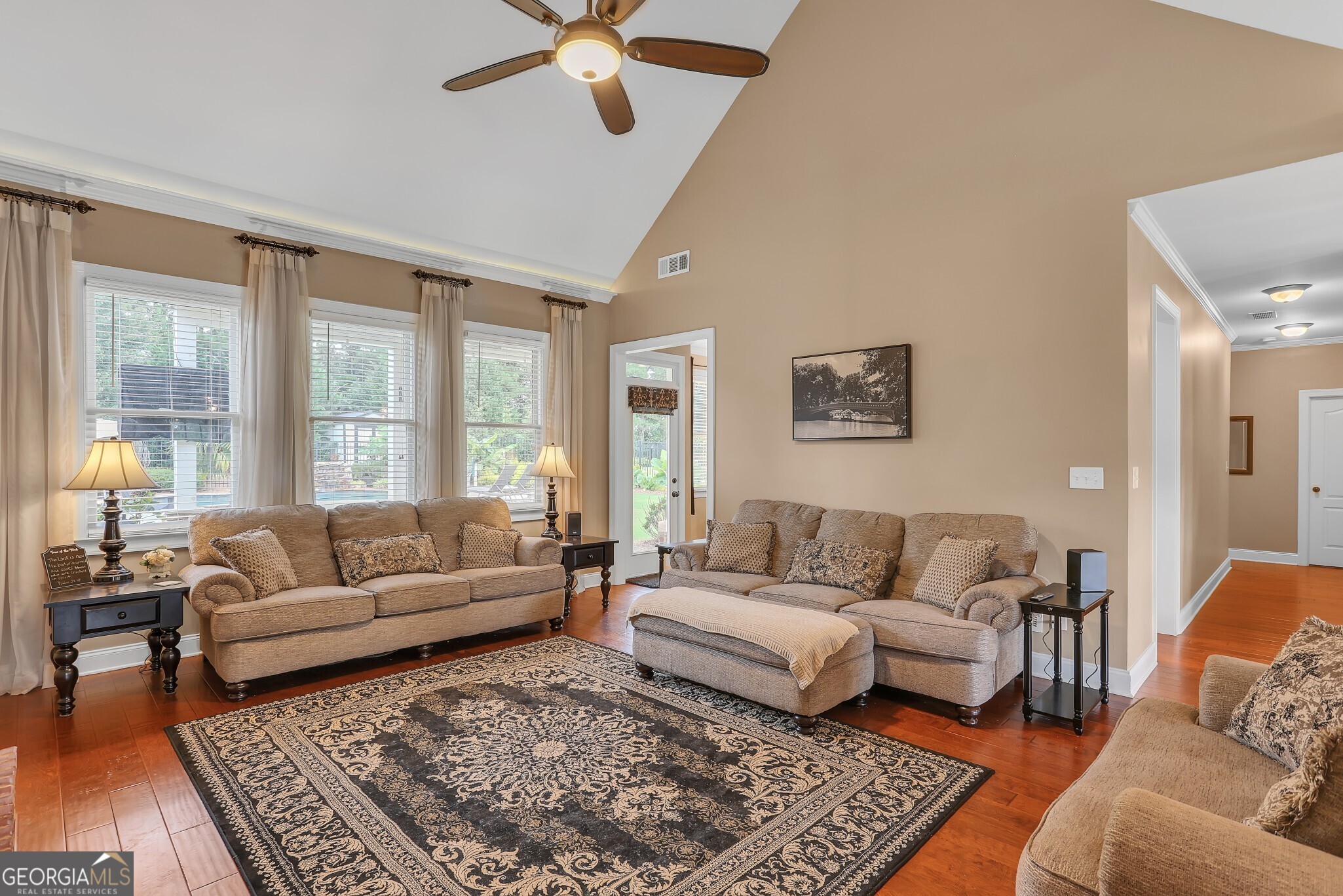 1006 Silver Thorne DR