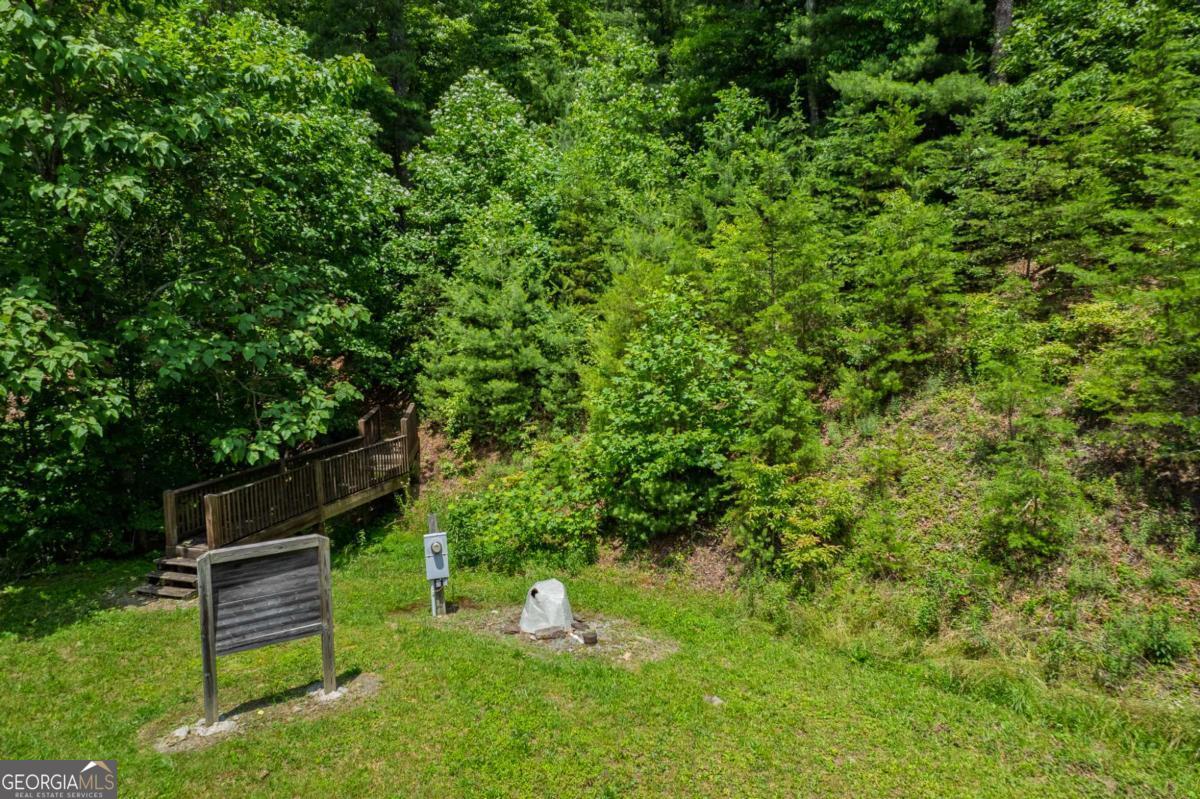 The Summit of Fort Mountain - Land