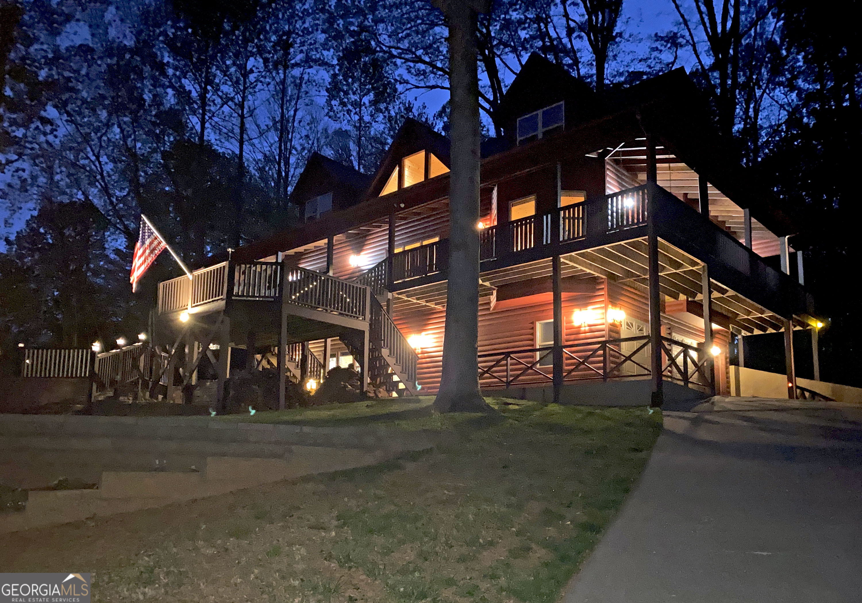 1929 Lakeview Summit DR