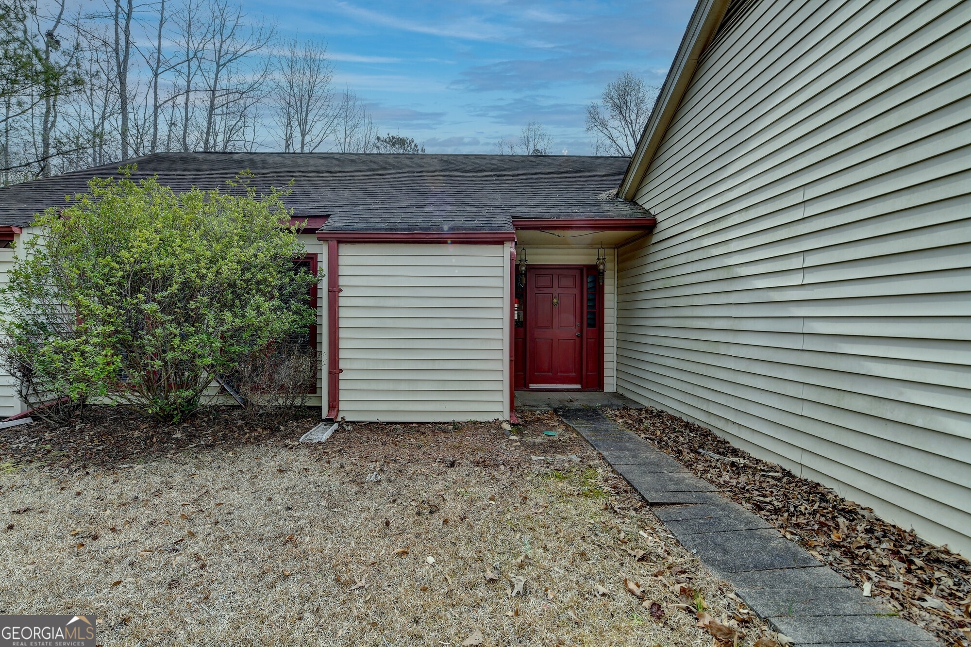 617 Rock Springs RD