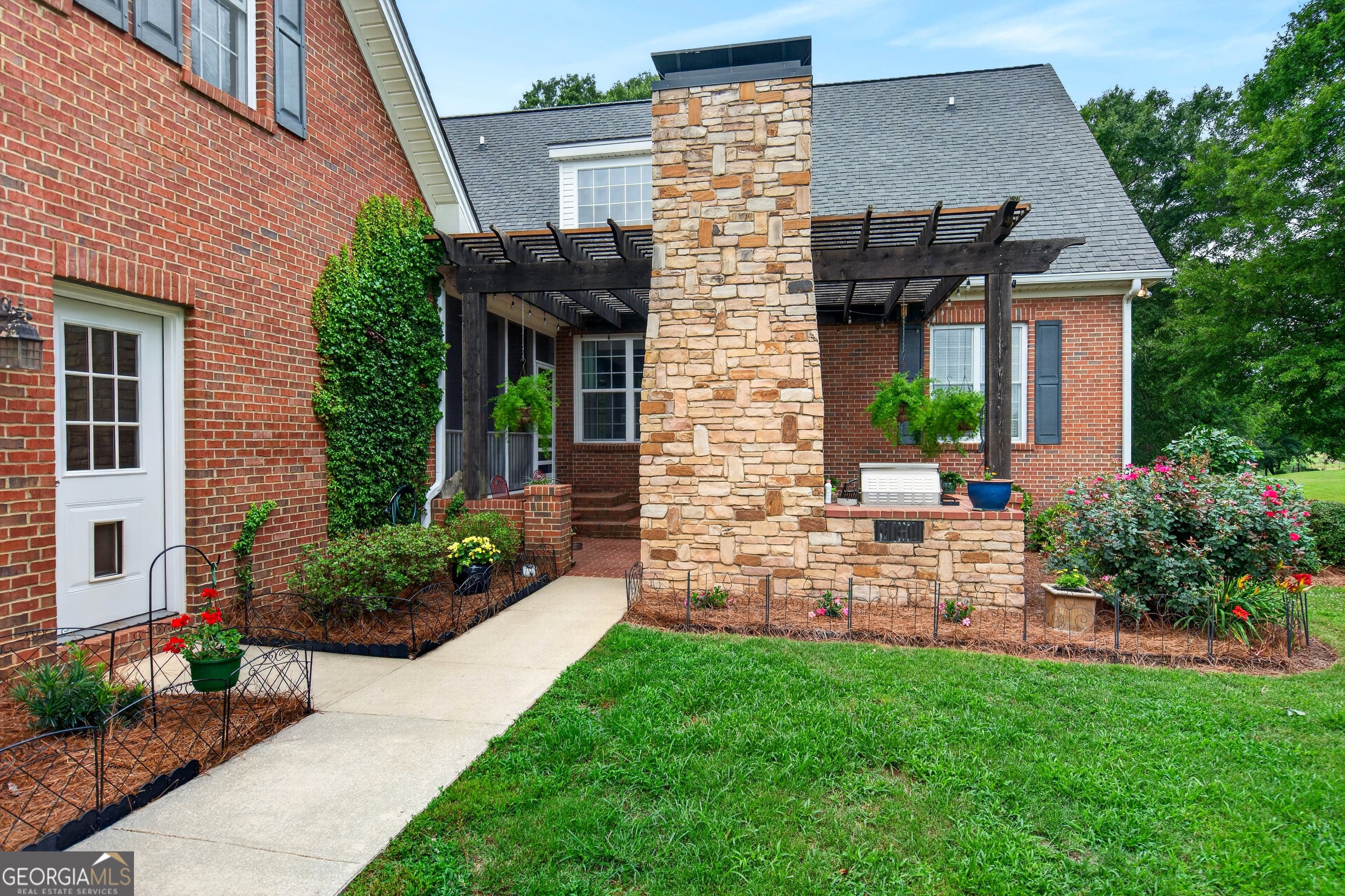 2302 County Road 297, Five Points, AL, 36855, USA, 4 Bedrooms Bedrooms, ,5 BathroomsBathrooms,Residential,Active,2302 County Road 297,10787782