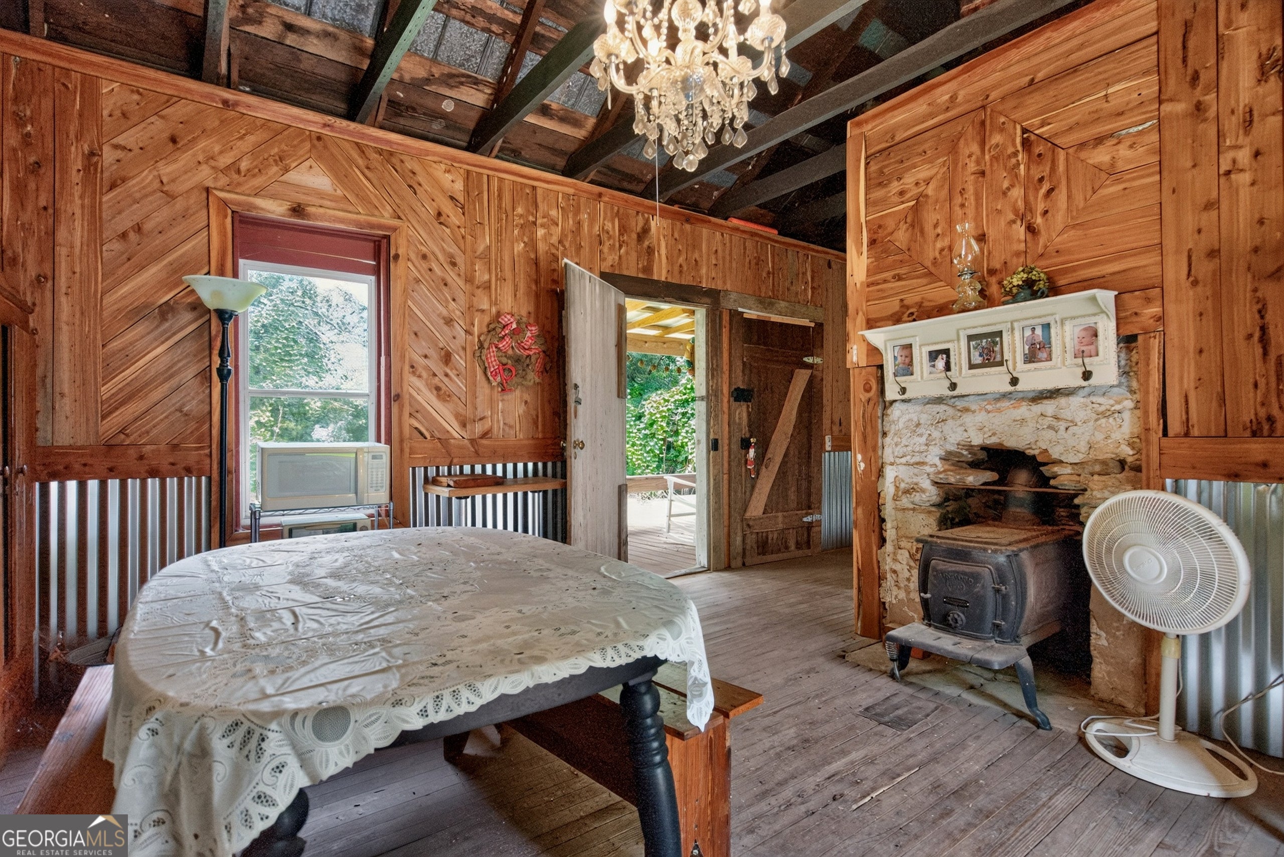 2302 County Road 297, Five Points, AL, 36855, USA, 4 Bedrooms Bedrooms, ,5 BathroomsBathrooms,Residential,Active,2302 County Road 297,10787782