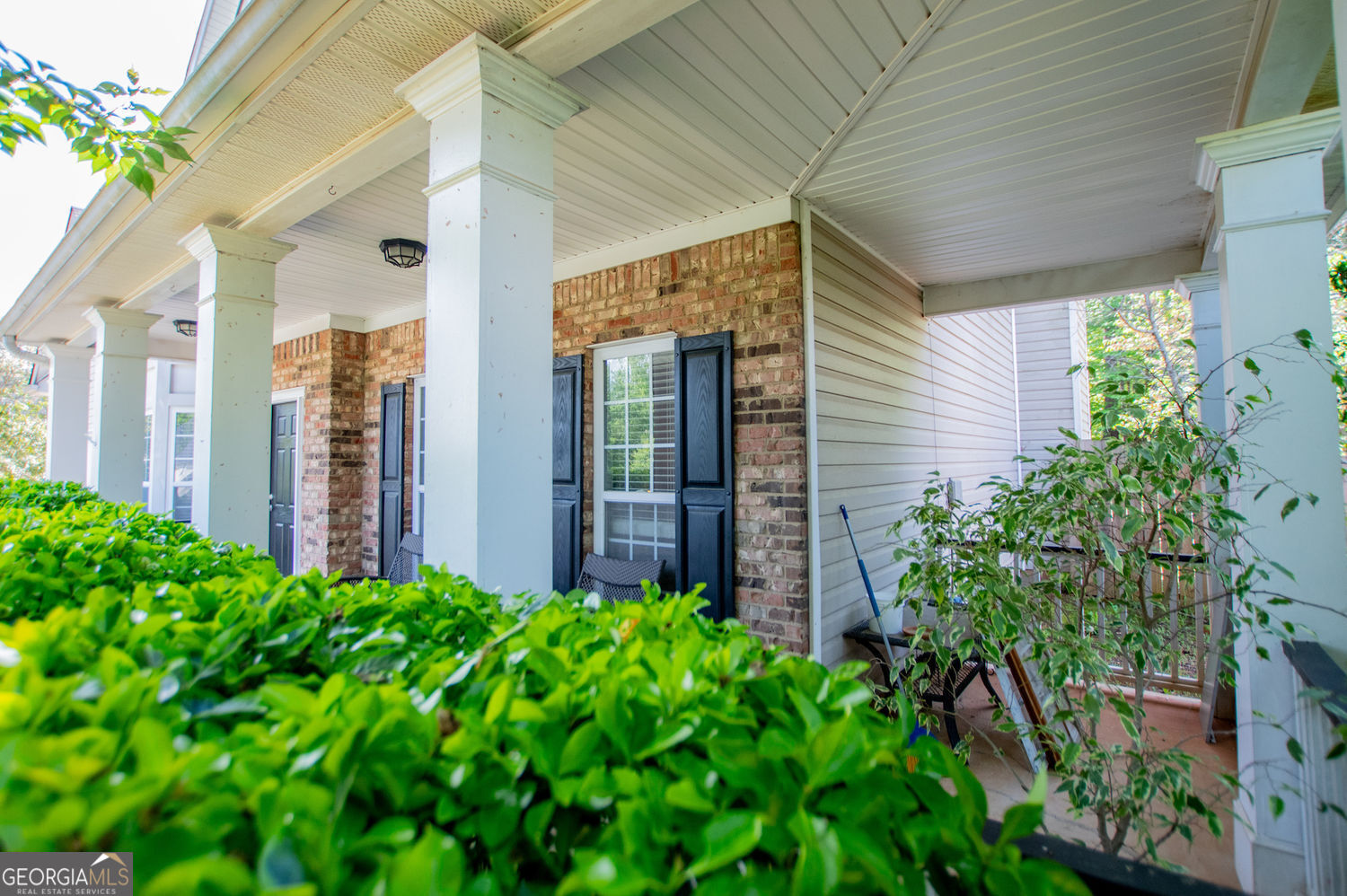 210 Creekside Overlook
