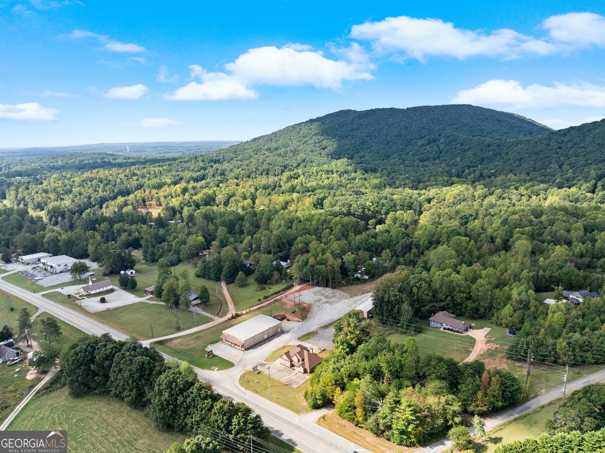 Cleveland, Georgia 30528, United States, 4 Bedrooms Bedrooms, ,3 BathroomsBathrooms,Residential,Active,18094