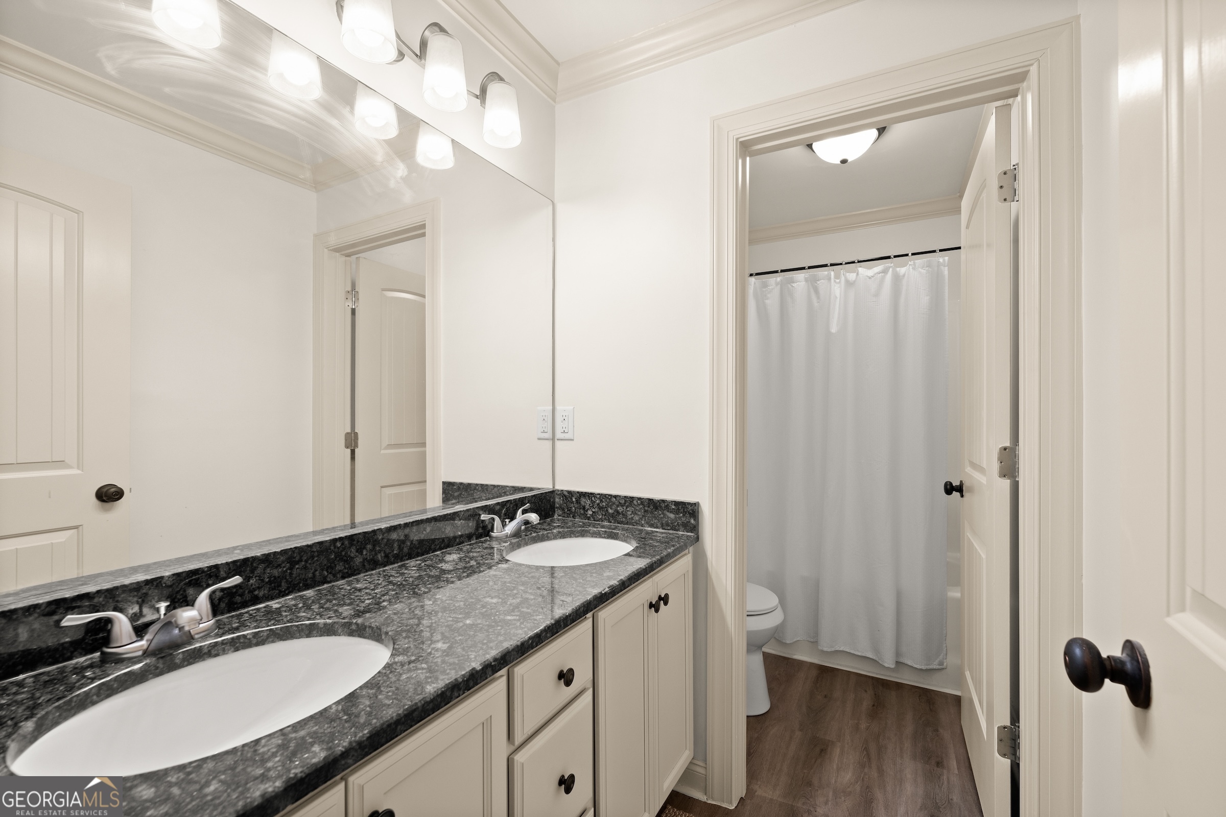 Cleveland, Georgia 30528, United States, 4 Bedrooms Bedrooms, ,3 BathroomsBathrooms,Residential,Active,18094