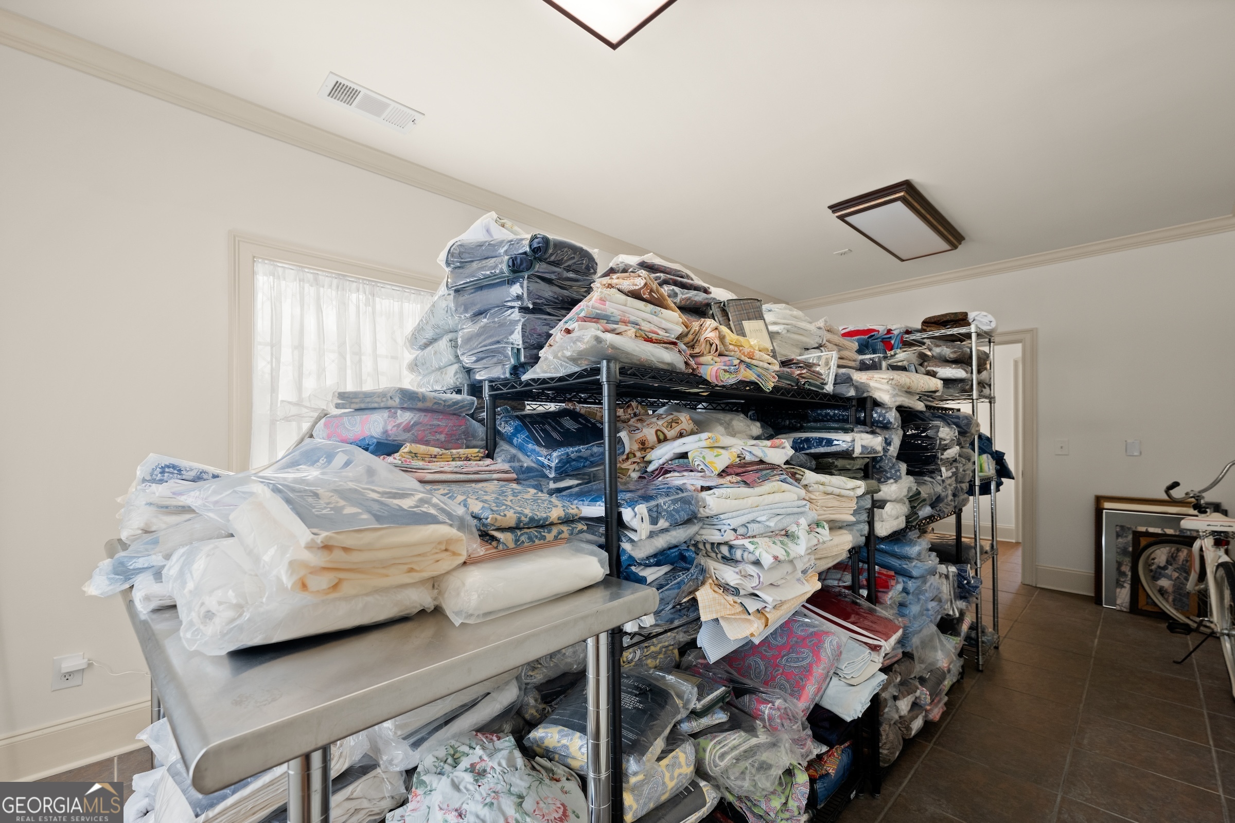 Cleveland, Georgia 30528, United States, 4 Bedrooms Bedrooms, ,3 BathroomsBathrooms,Residential,Active,18094