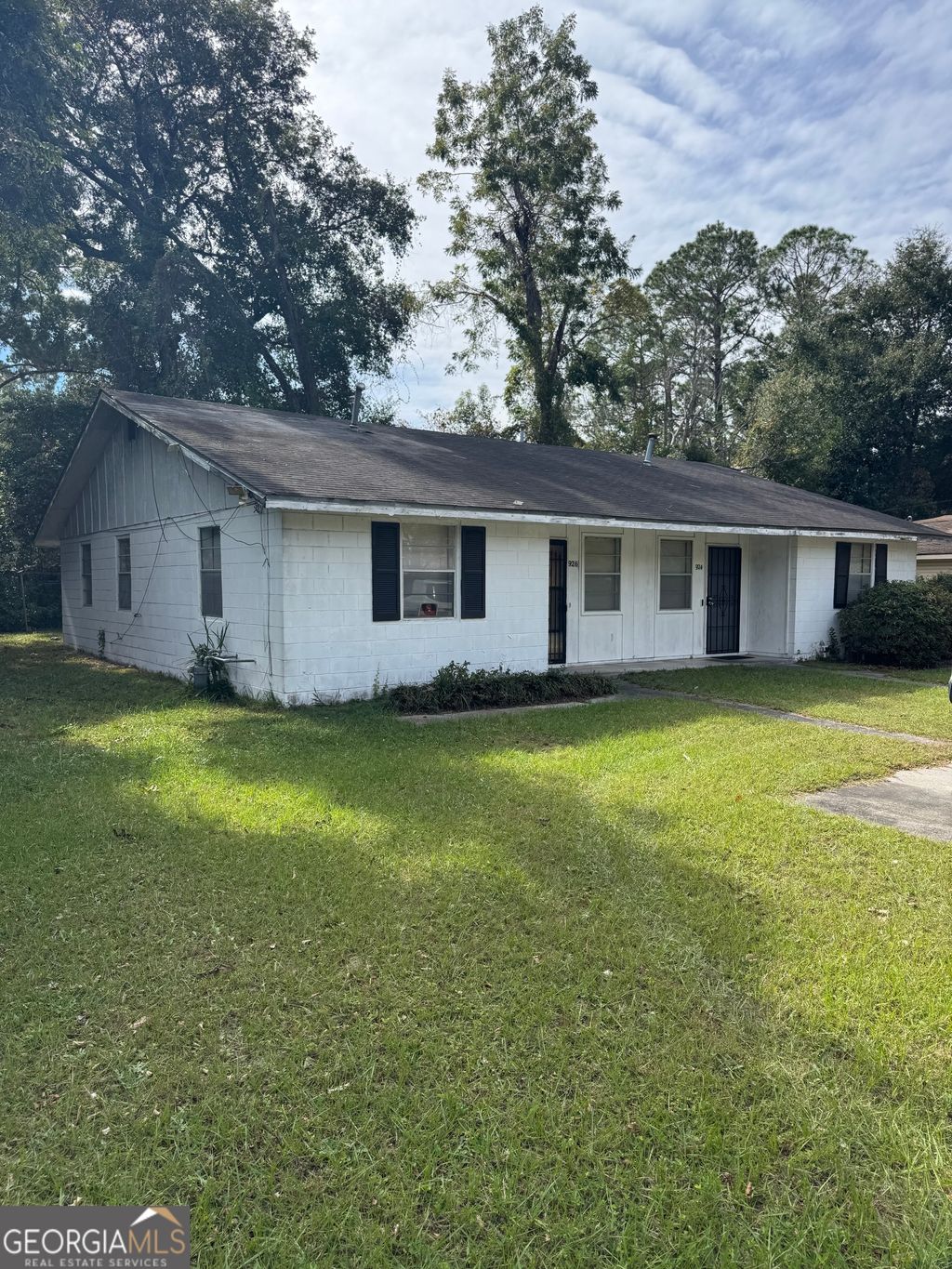 Photo of 924 Highsmith Street, Waycross, GA 31501 (MLS # 10637648)