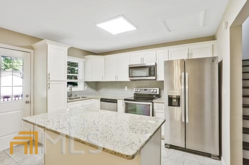 Eastdale Sub Sec II - Residential Lease