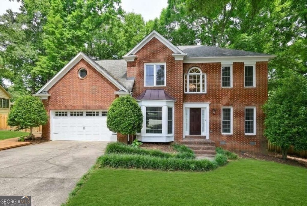 Photo of 160 Windview Place, Johns Creek, GA 30005 (MLS # 10857323)