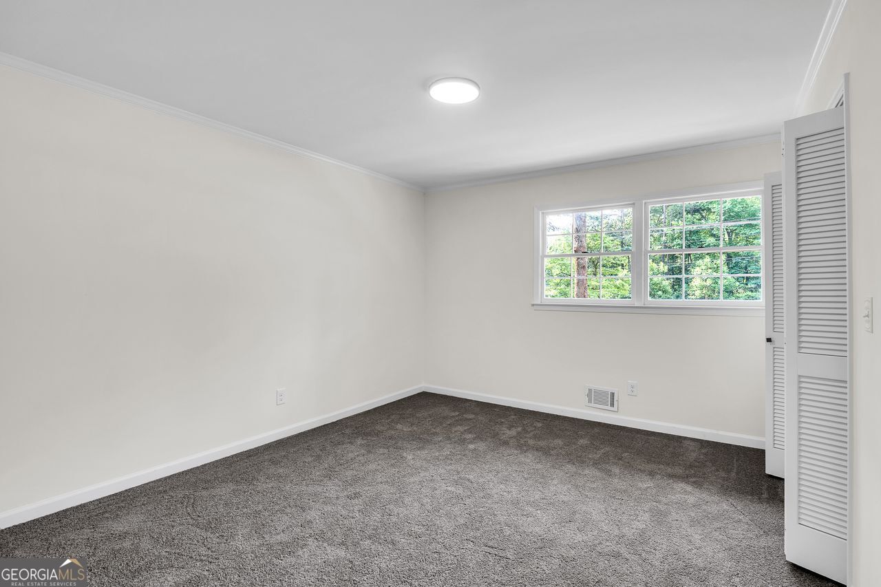 Burnt Hickory Hills - Residential