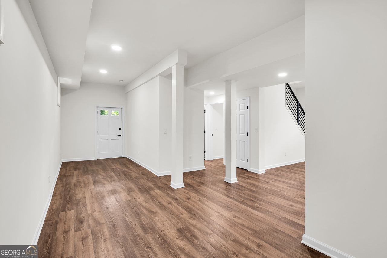 Burnt Hickory Hills - Residential