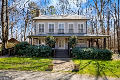 1174 Bear Creek RD Moreland GA 30259