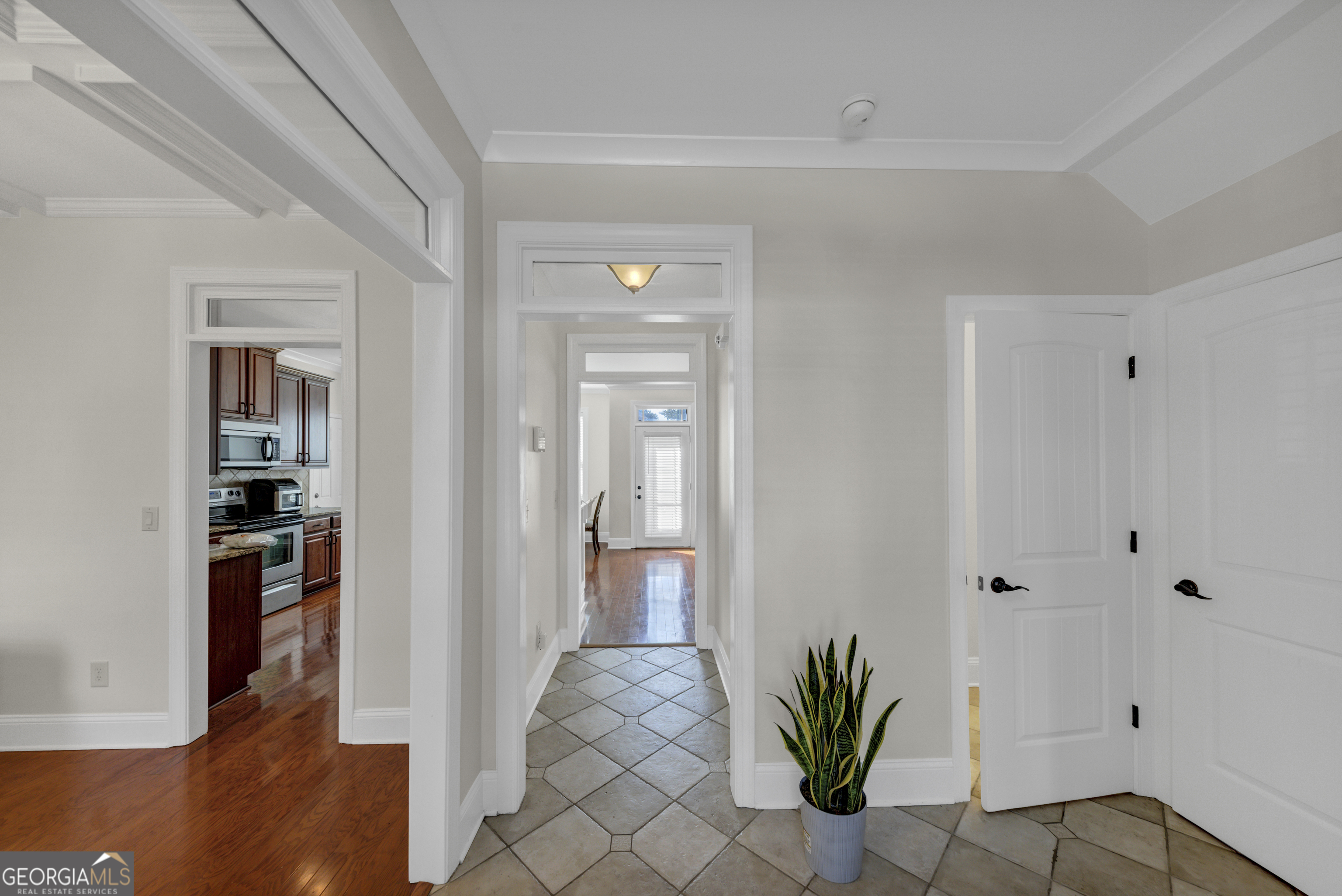 88 Camden Village DR