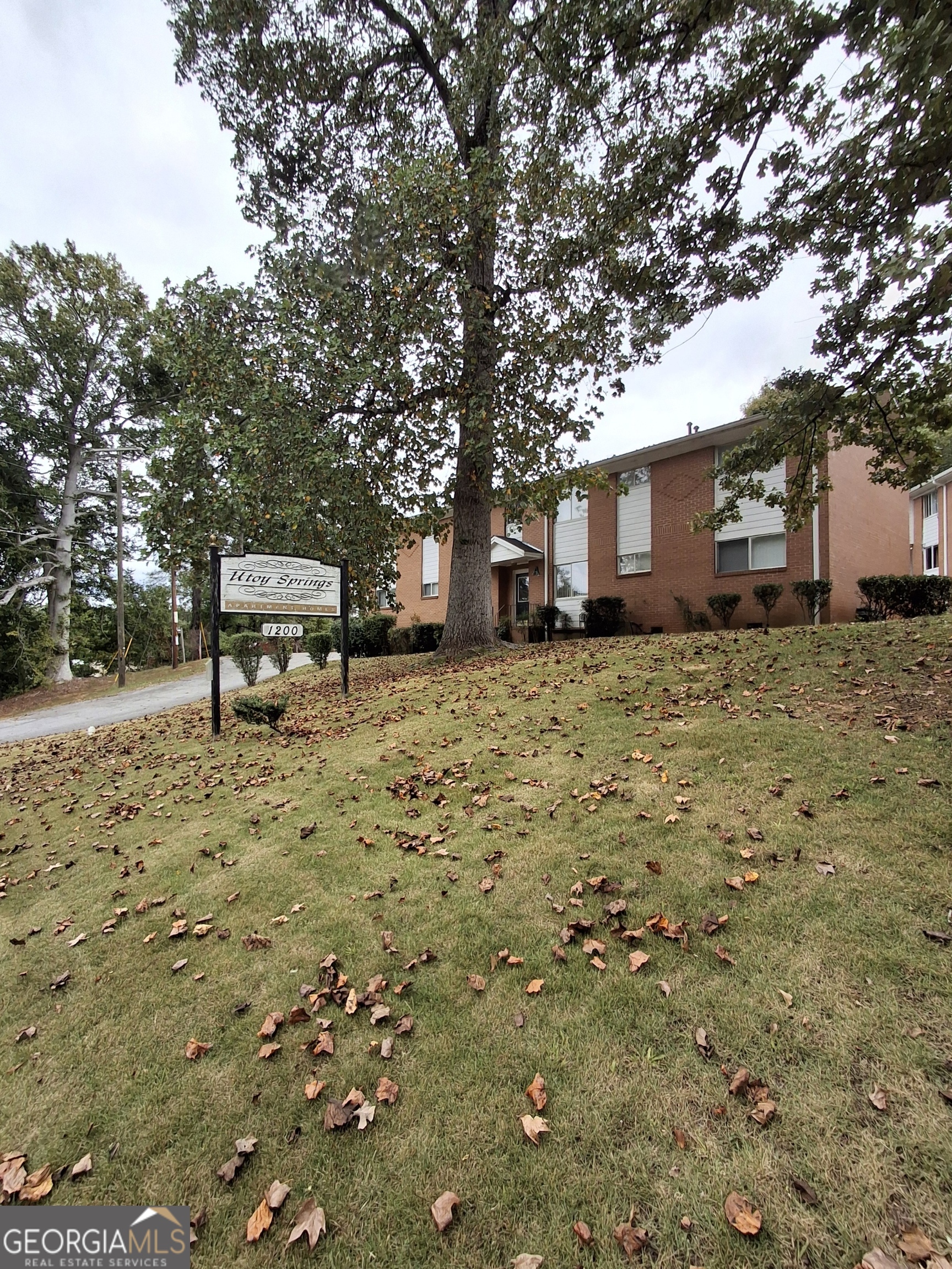 1200 Utoy Springs RD SW