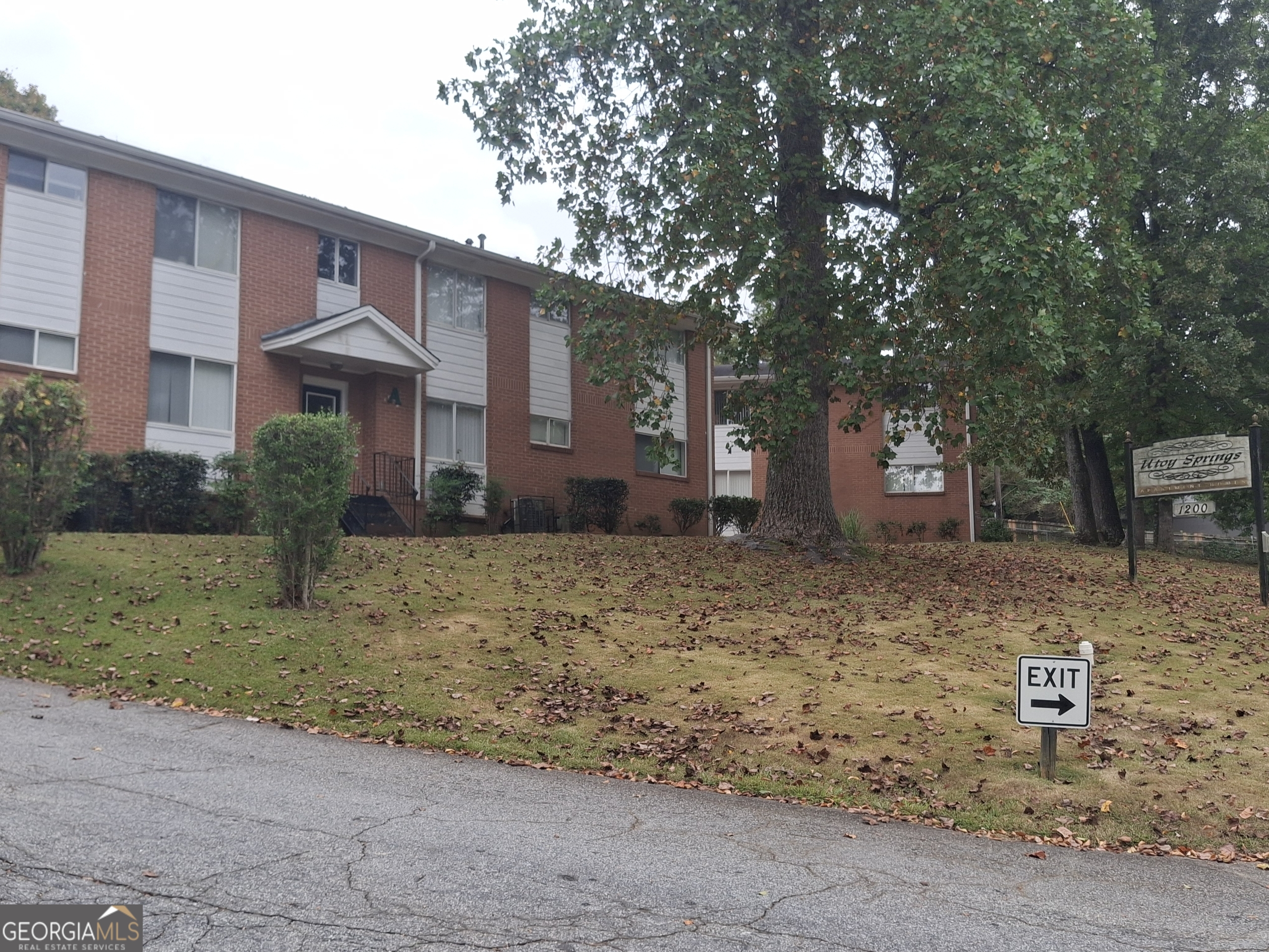 1200 Utoy Springs RD SW