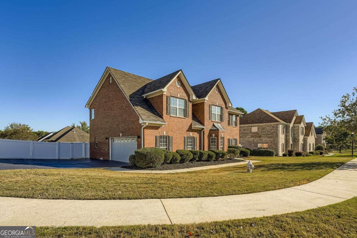 Henson Village - Residential
