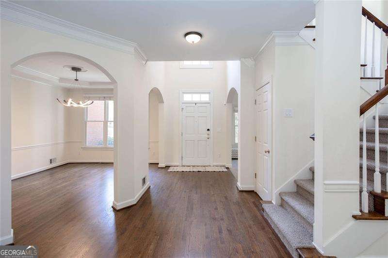 5071 Vinings Estates CT SE