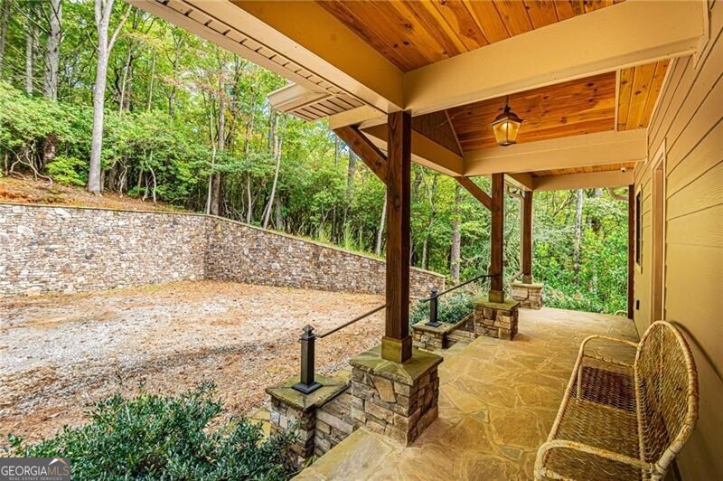 1038 Wilkins Cove RD