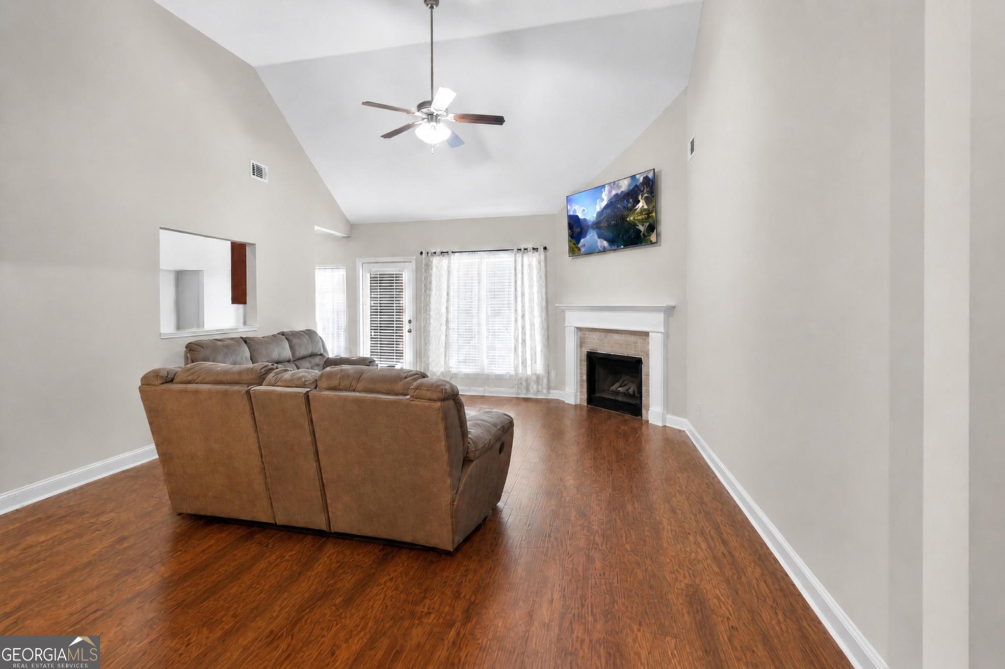 319 Leyland RD